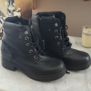 Harley Davidson black leather riding boots